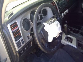 2007 TOYOTA TUNDRA, SILVER, SR5, CREW CAB, 5.7L, AT, 2WD. Z25132